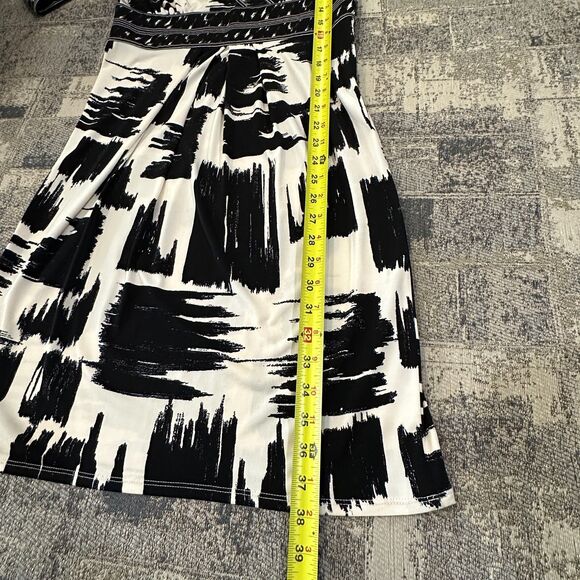 Max and Cleo Womens Dress M Sheath Black White V Neck 3/4 Sleeve Stretch - Picture 5 of 10